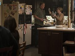 Beyond: 2x02 „Cheers, Bitch” - zdjęcia promocyjne