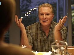 Beyond: 2x02 „Cheers, Bitch” - zdjęcia promocyjne