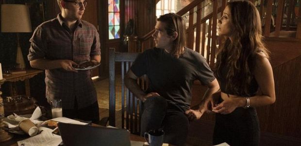 Klip z premiery 3 sezonu „Czarodziejów”: Eliot i Margo mówią o „BSG”, „Buffy” i „Grze o tron”