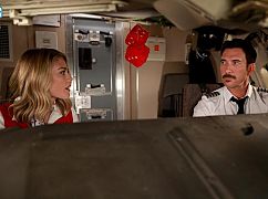 LA to Vegas: 1x02 „The Yips and the Dead” - zdjęcia promocyjne