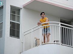 American Crime Story: 2x01 „The Man Who Would Be Vogue” - zdjęcia promocyjne