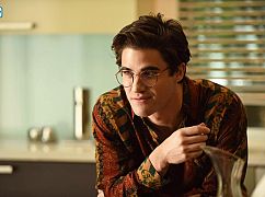 American Crime Story: 2x01 „The Man Who Would Be Vogue” - zdjęcia promocyjne