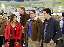 Superstore: 3x10 „High Volume Store” - zdjęcia promocyjne