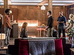 Arrow: 6x10 „Divided” - zdjęcia promocyjne