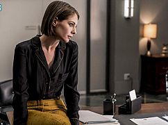 Arrow: 6x10 „Divided” - zdjęcia promocyjne