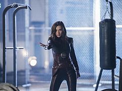Supergirl: 3x10 „Legion of Superheroes” - zdjęcia promocyjne