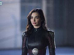 Supergirl: 3x10 „Legion of Superheroes” - zdjęcia promocyjne