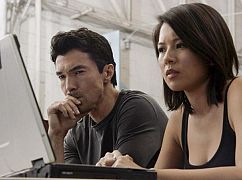Hawaii 5.0: 8x15 „He pūkoʻa kani ʻāina” - zdjęcia promocyjne
