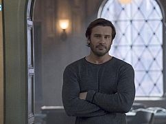 Uprowadzona: 2x03 „Hammurabi” - zdjęcia promocyjne
